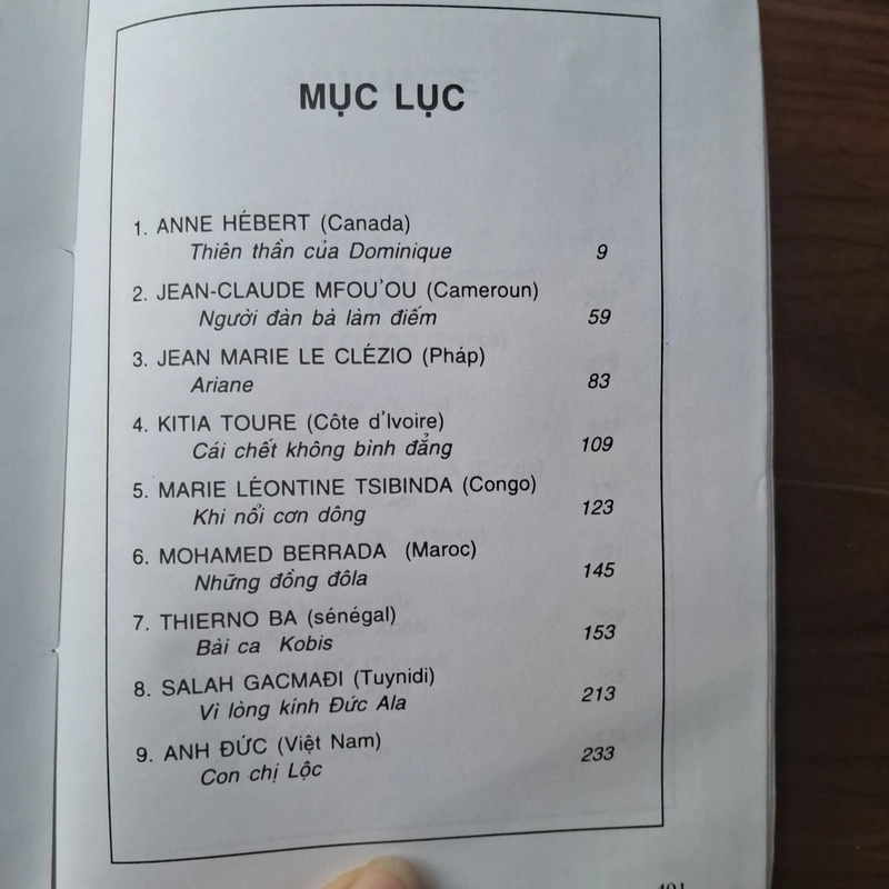 Truyện ngắn các nước sử dụng tiếng pháp (song ngữ pháp việt) 506132