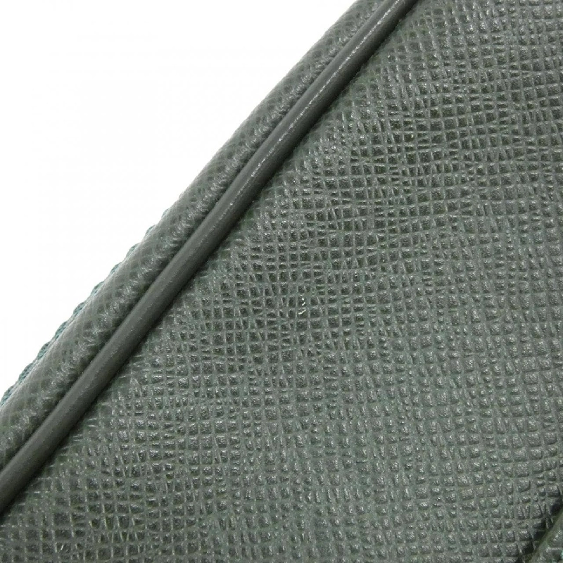 Túi đeo vai Louis Vuitton Taiga Reporter 28cm M30154 610775