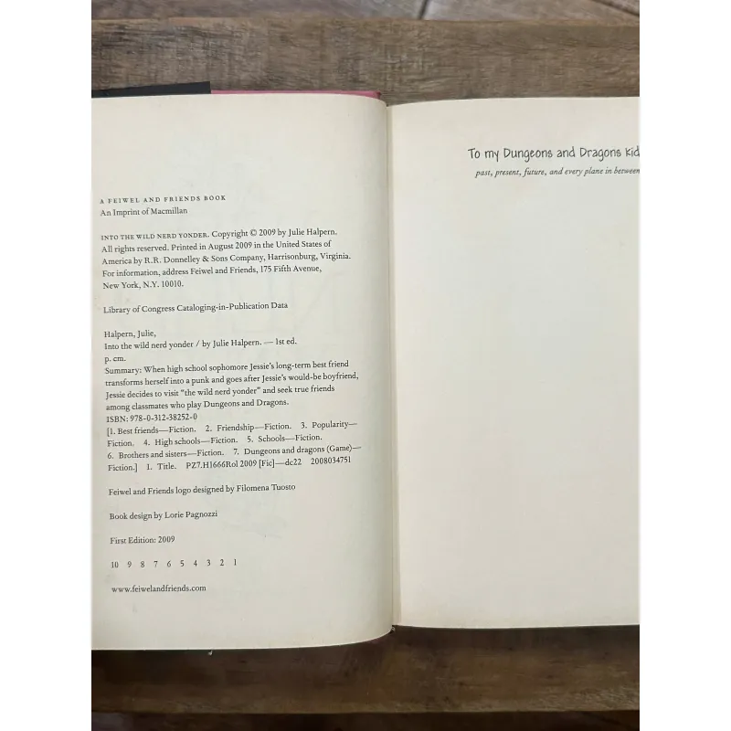 Into the Wild Nerd Yonder (Bìa cứng) - Julie Halpern 731958