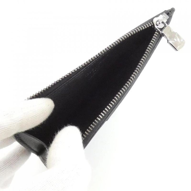 Ví đựng tiền và thẻ Louis Vuitton Taiga Lama M69533 620477