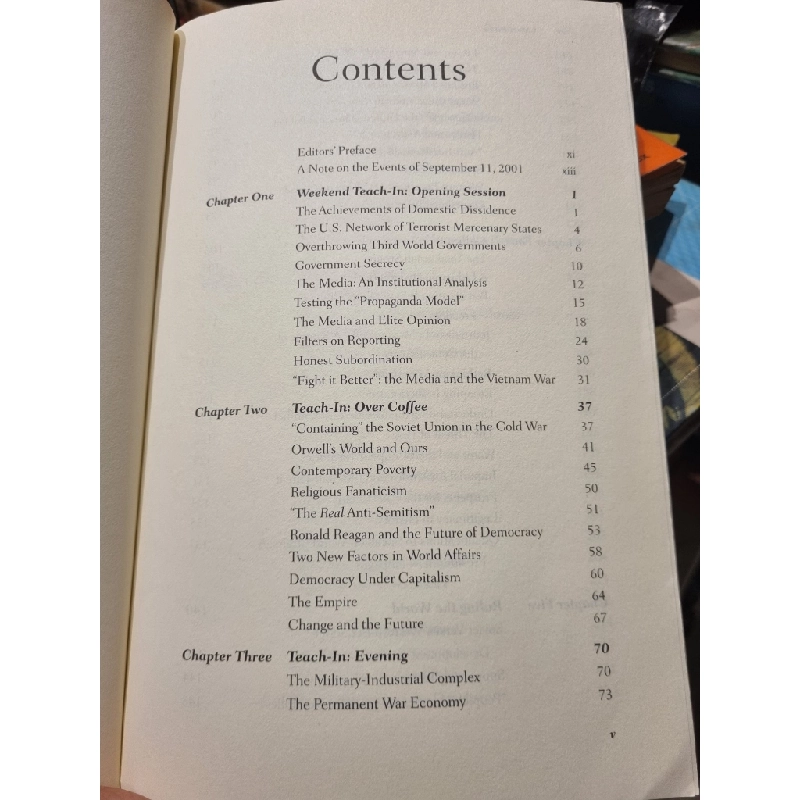 Understanding Power : The Indispensable Chomsky - Peter R. Mitchell & John Schoeffel 449489