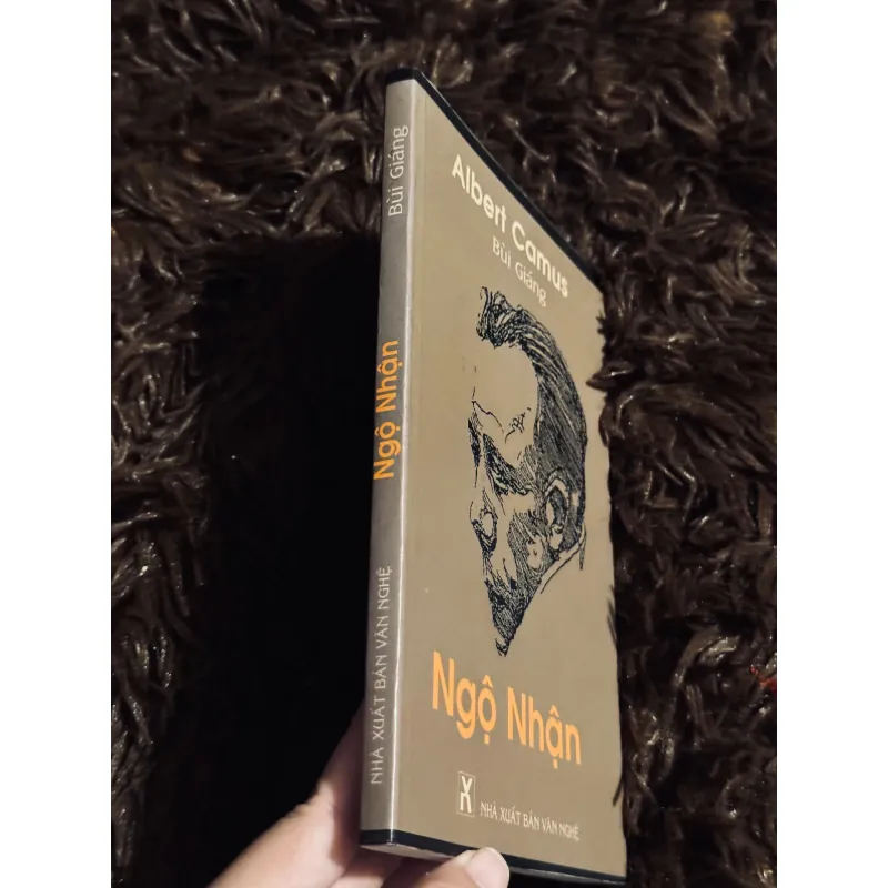 Ngộ nhận - Albert Camus 932487