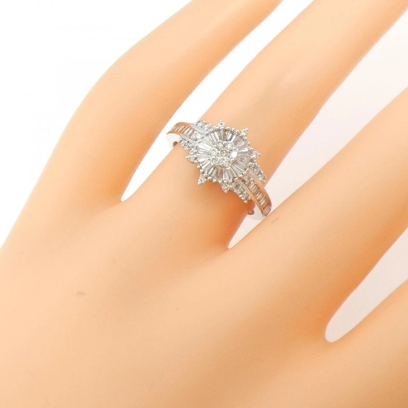 Nhẫn kim cương K18WG 0.62CT 671520