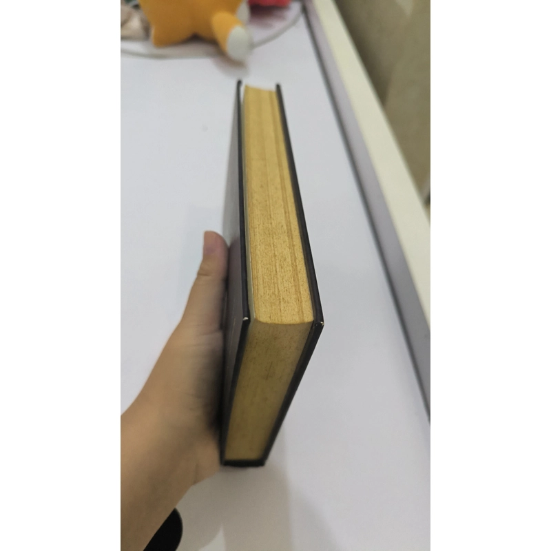Bìa cứng Tempted (NYT BESTSELLING AUTHORS: P.C. CAST & KRSTIN CAST) 538214