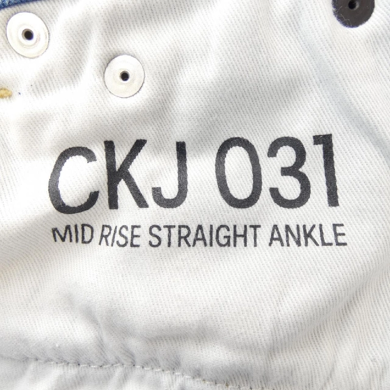 【Mã giảm giá】Quần jeans Calvin Klein 654000