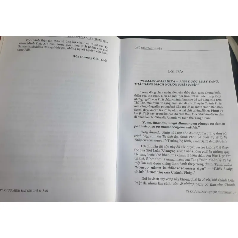 Trang Nghiêm Toàn Diện - Chú Giải Tạng Luật 712113