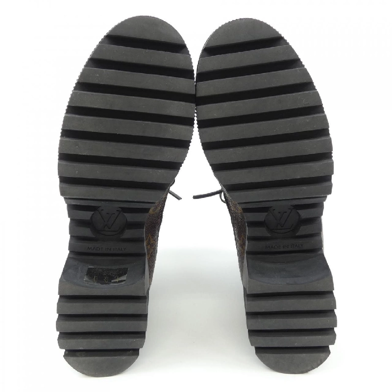 Giày bốt LOUIS VUITTON 662359