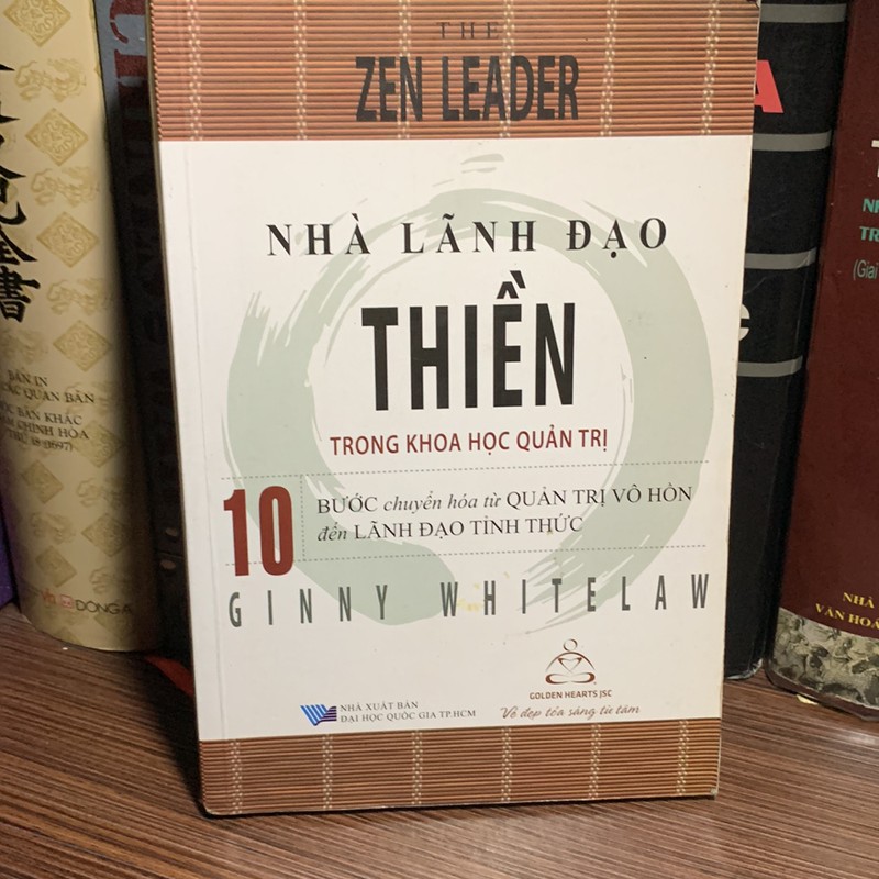 Nhà Lãnh Đạo Thiền-Tác giả	Ginny Whitelaw 186394