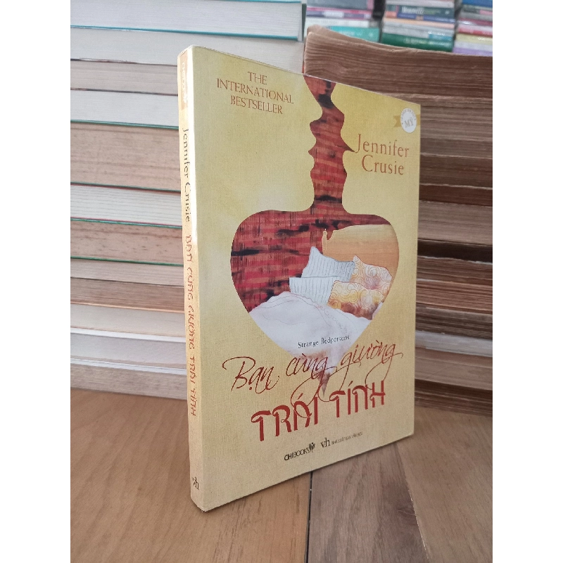 Bạn cùng giường trái tính - Jennifer Crusie 974981