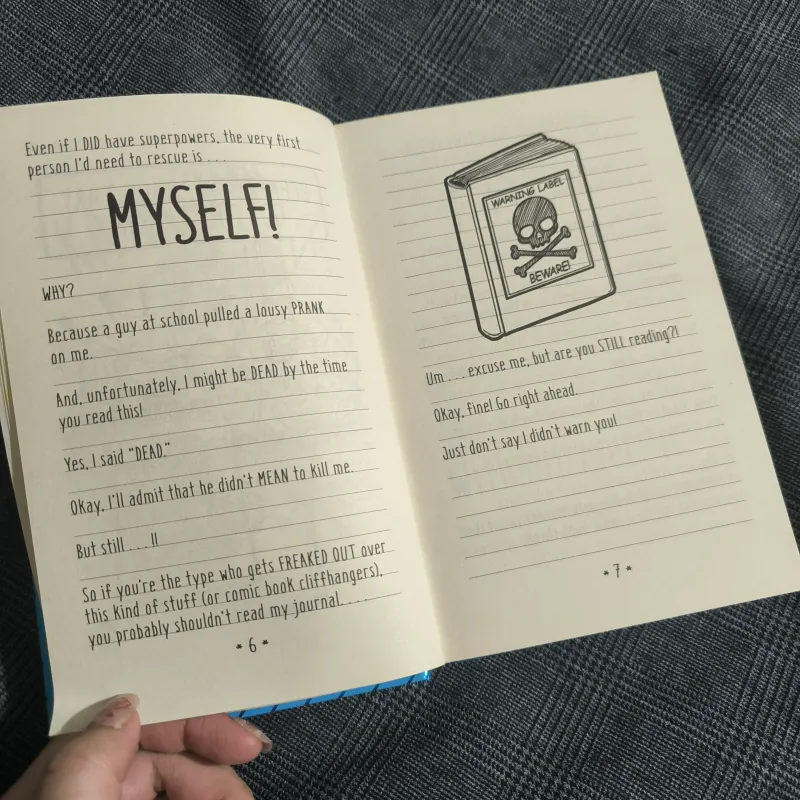 The Misadventures of Max Crumbly - Book 1: Locker Hero - Rachel Renee Russell 777873