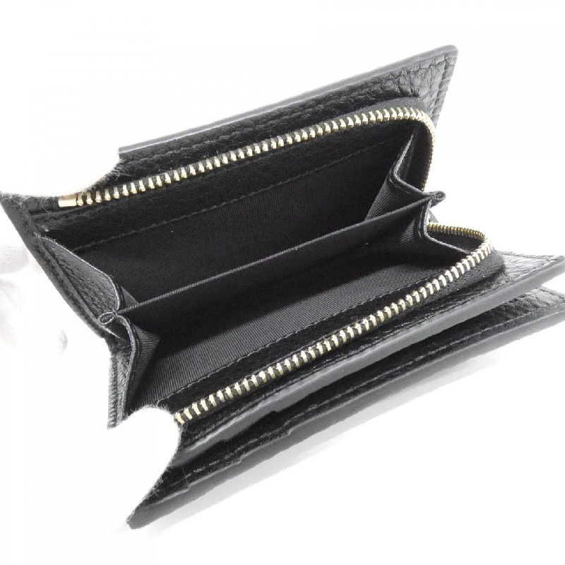 Ví GG EMBLEM 815874 AAEEM của Gucci 620729