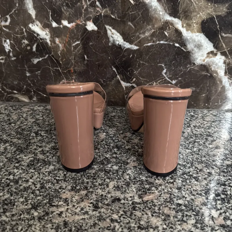 guốc cao gót 726628