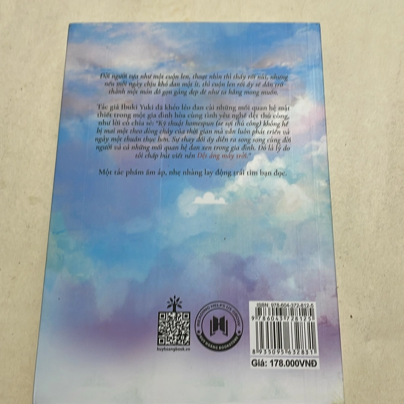 Dệt áng mây trời - Ibuki Yuki 517894