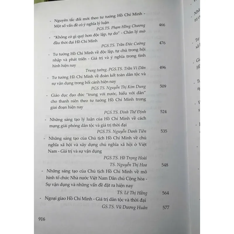 SÁCH CHỦ TỊCH HỒ CHÍ MINH VỚI SỰ NGHIỆP ĐỔI MỚI, PHÁT TRIỂN VÀ BẢO VỆ TỔ QUỐC 700725