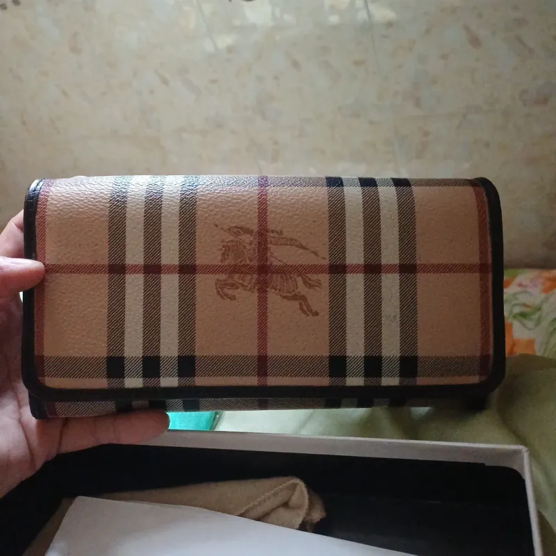 Hàng chính hãng  1005418