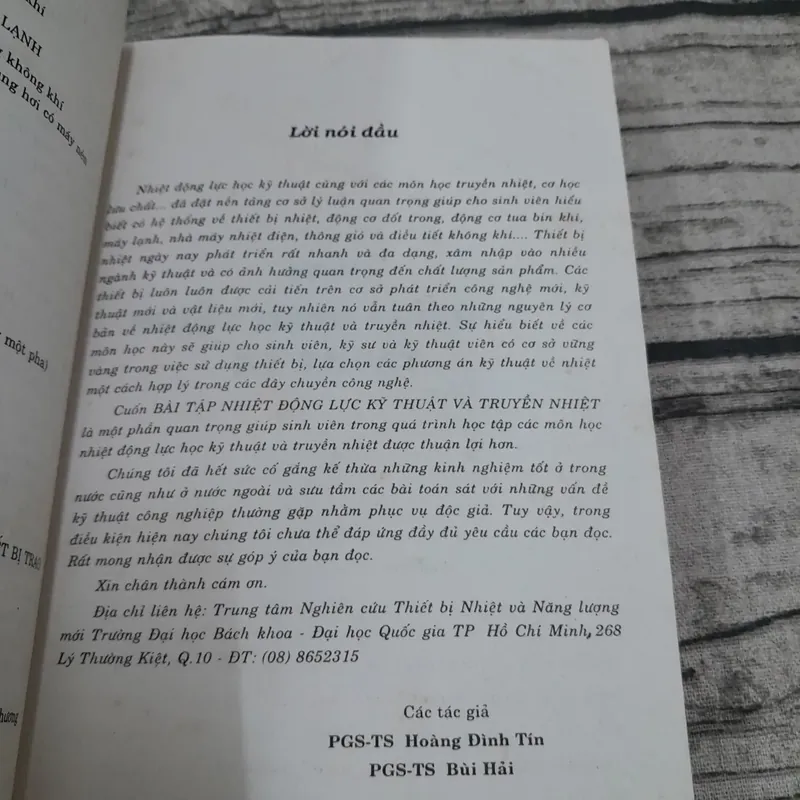 Bài tập Nhiệt Động lực học Kỹ thuật và Truyền nhiệt. Tiến sỹ Hoàng Đình Tín, Bùi Hải 713685