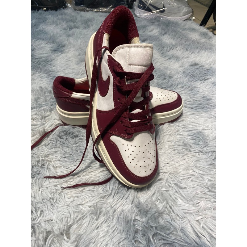 Giày Nike Air Jordan 1 Low size 39.5 70041