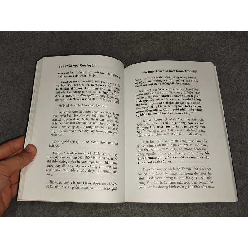 THẦN HỌC TINH TUYỂN TẬP 1: LƯỢC LUẬN VỀ ĐỨC CHÚA TRỜI 517711
