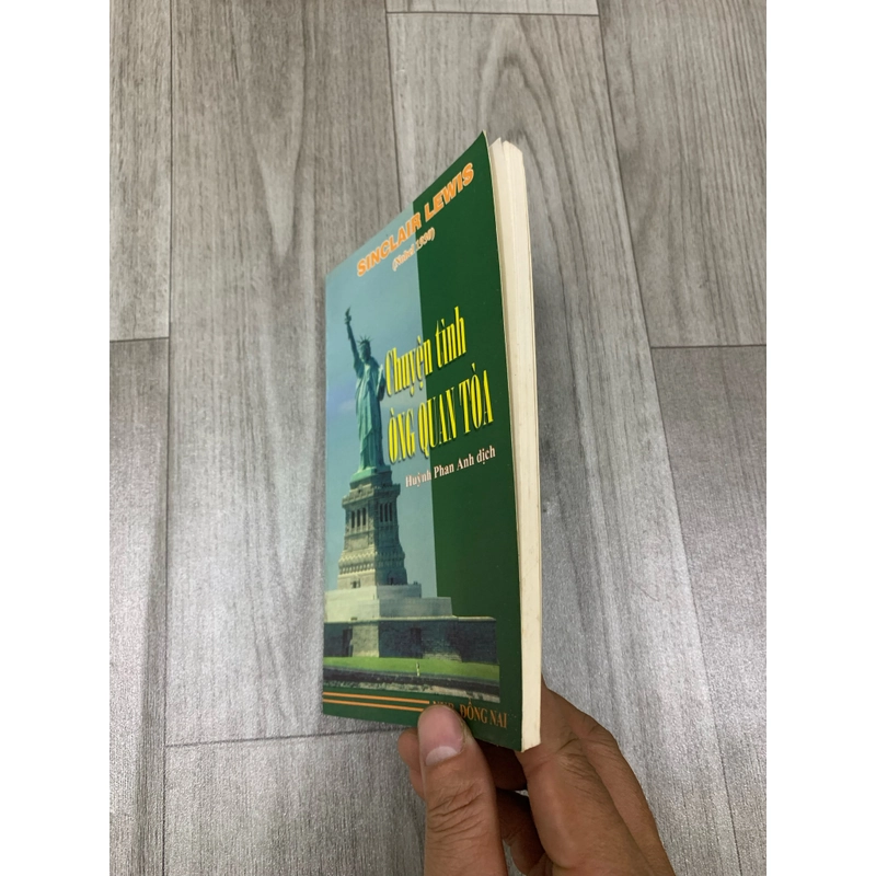 Chuyện tình ông quan toà - Sinclair Lewis. 1n4 518968