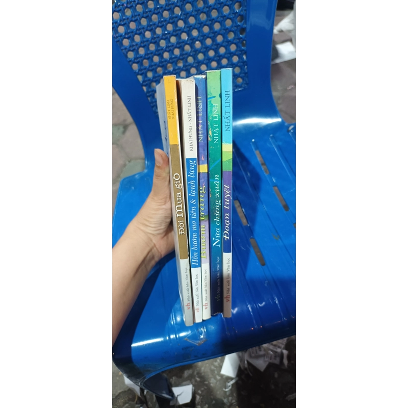 Combo 5c Của Khái Hưng- Nhất Linh  495358