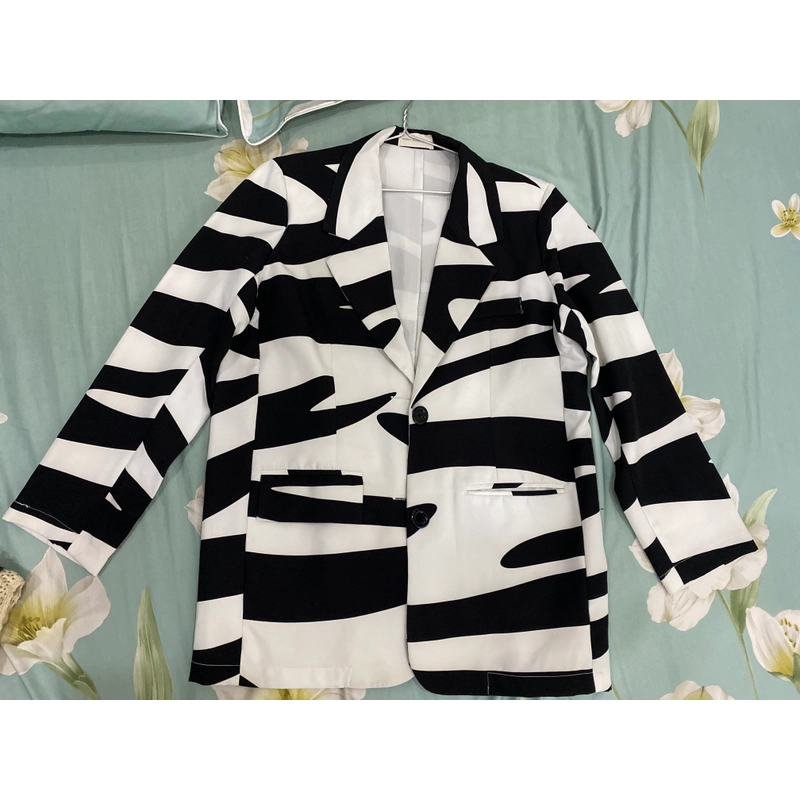 Áo vest phối trắng đen 521633