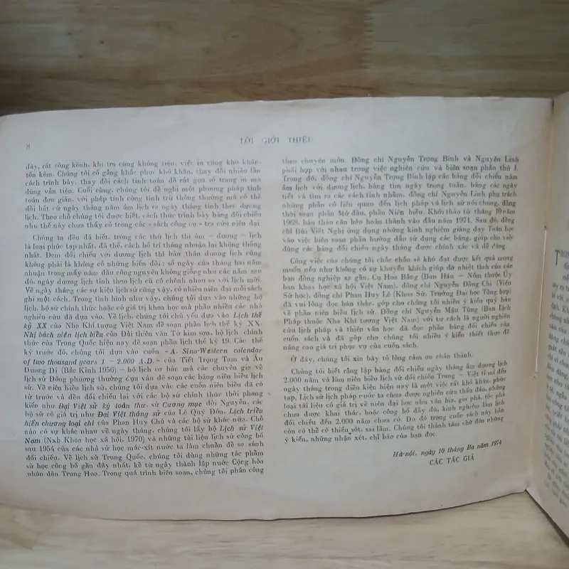 Bảng Đối Chiếu Âm Dương Lịch 2000 Năm Và Niên Biểu Lịch Sử (Xb 1976) 734079