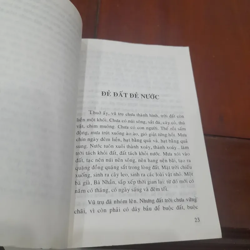 Phan Kế Bính - NGHÌN XƯA VĂN HIẾN 701037