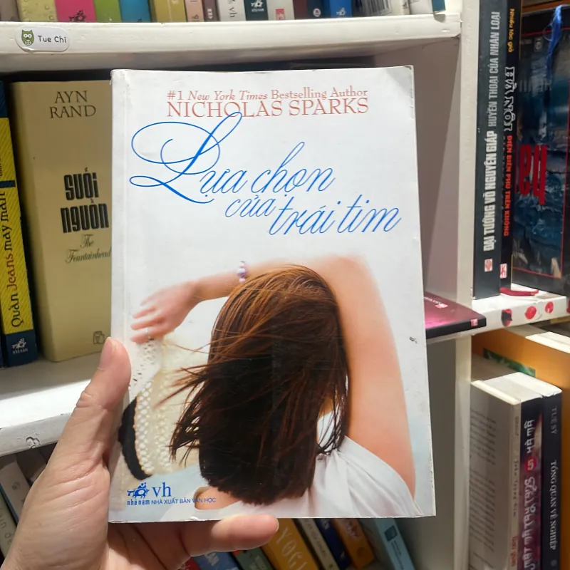 Lựa chọn của trái tim - Nicholas Sparks - new york times bestselling author nhã nam 1025657