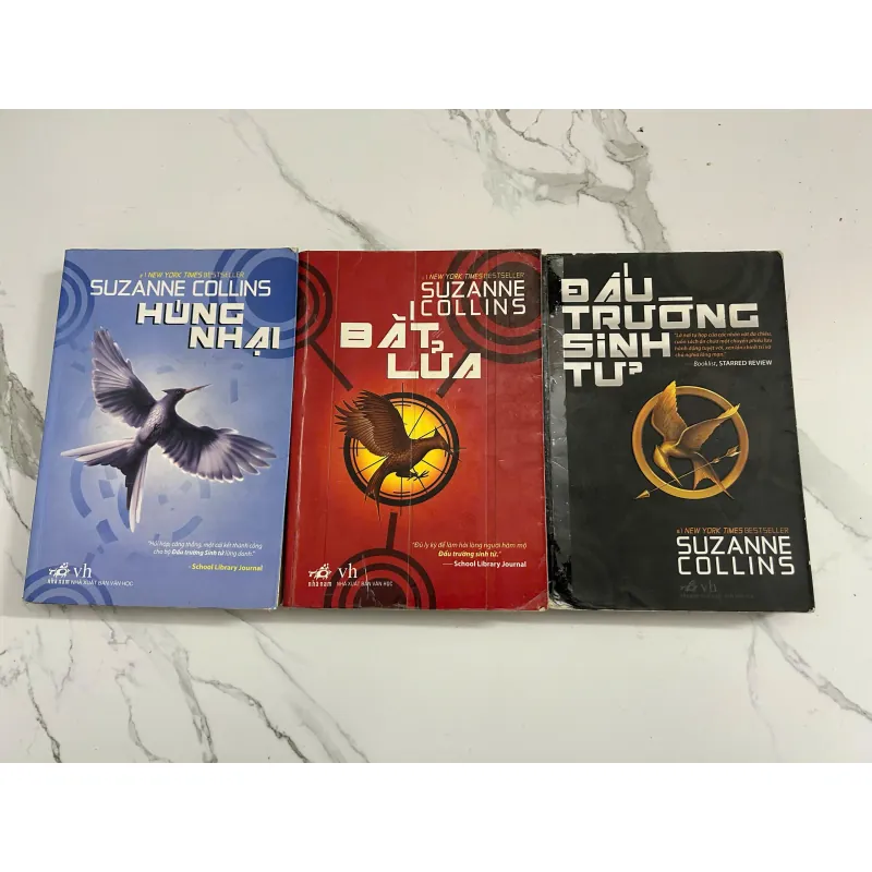 Đấu trường sinh tử (The Hunger Games - Trọn bộ) - Suzanne Collins 798746