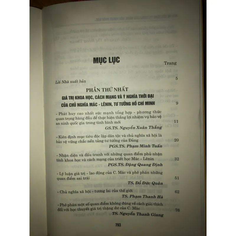Bảo vệ nền tảng tư tưởng của Đảng, đấu tranh phản bác các quan điểm sai trái, thù địch  694438