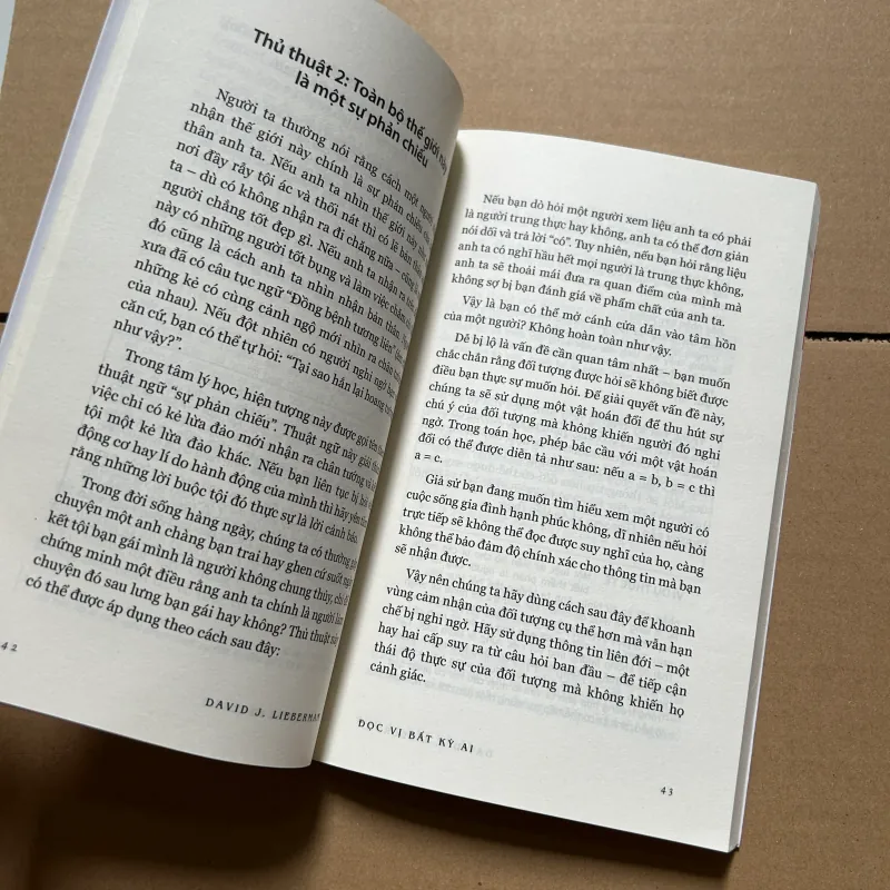 Đọc vị bất kỳ ai 800199