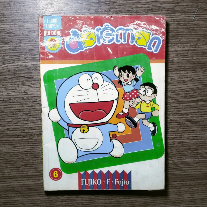 Truyện tranh Cậu bé bút chì, doraemon, cuốn từ điển kỳ bí combo 1023591
