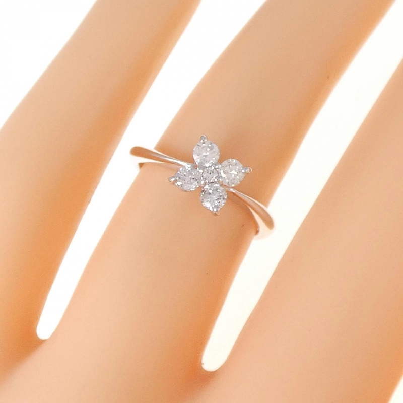 Nhẫn kim cương K18WG 0.30CT 673604