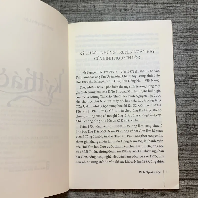 Tập Truyện Ngắn - Ký Thác - Bình Nguyên Lộc 998184