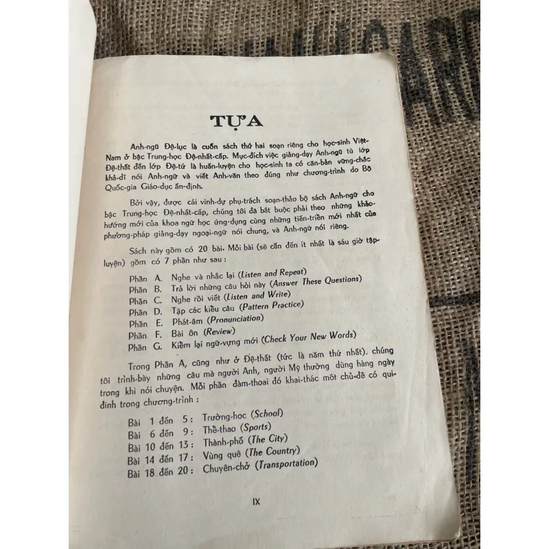 Anh ngữ đệ lục 2; 1966 1013122