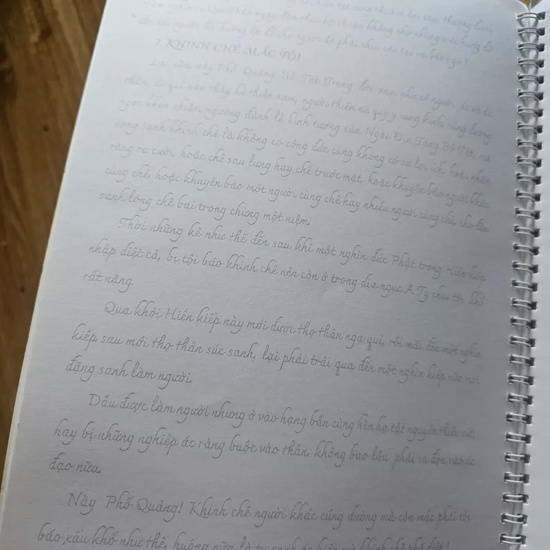 4q không trùng như hình (2q chép kinh)
 710535