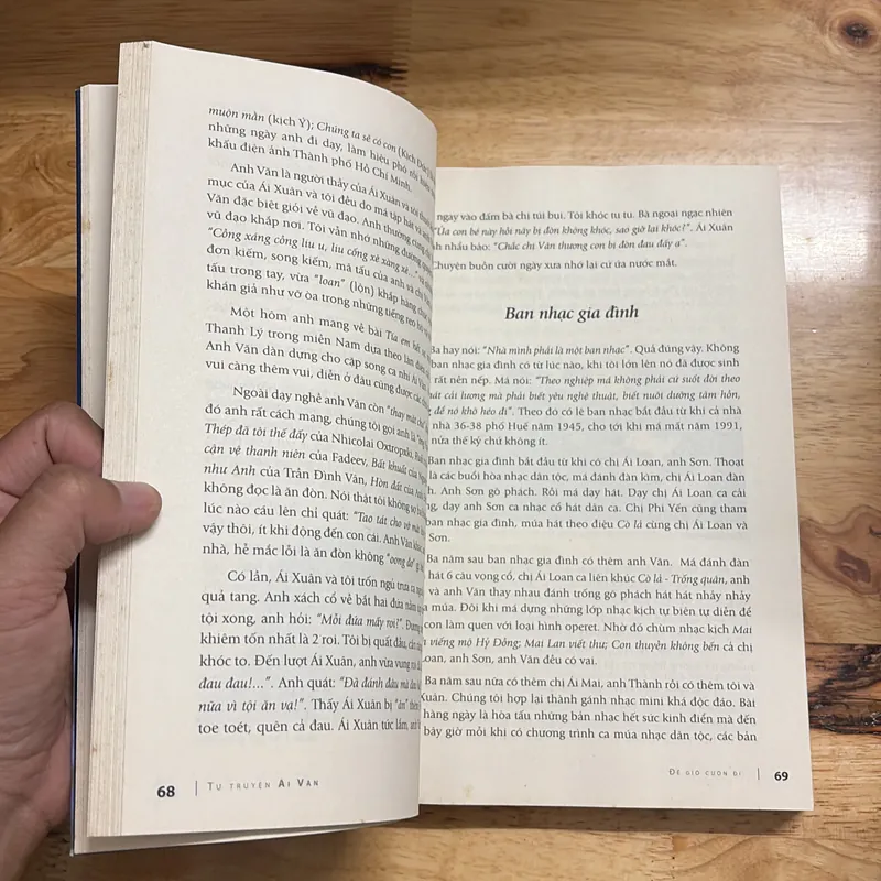 II Tự Truyện: Để Gió Cuốn Đi - Ái Vân - 2016 701007