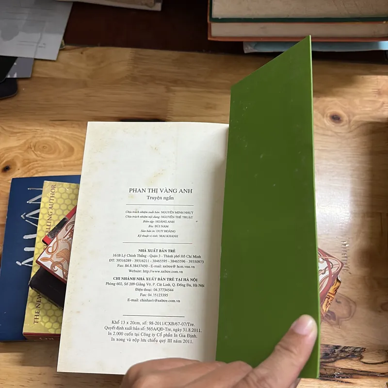 II Truyện Ngắn: Phan Thị Vàng Anh - 2011 700972