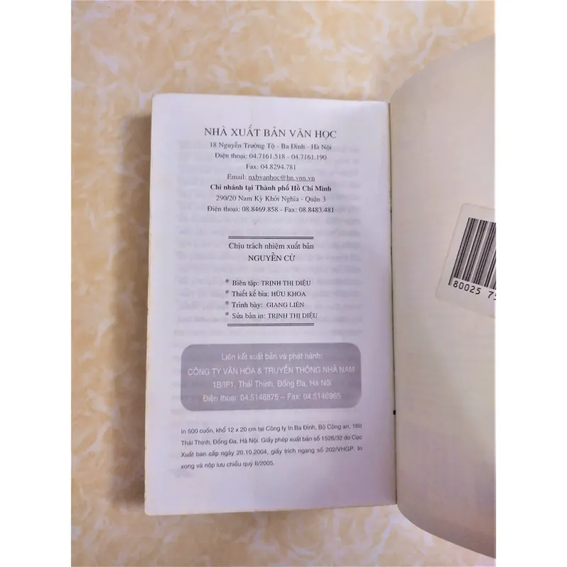 Sách: Con nhân mã trong vườn - TG: Moacyr Scliar 745023