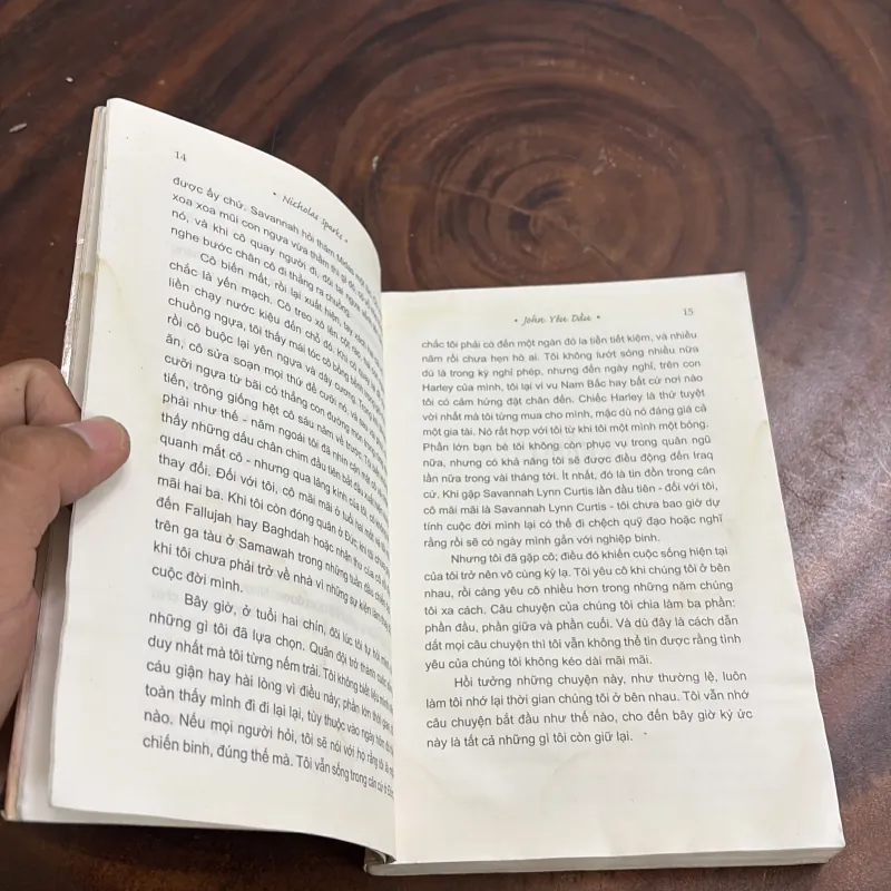 [Có Vết Ẩm Đã Khô] - II John Yêu Dấu - NICHOLAS SPARKS - 2011 977275