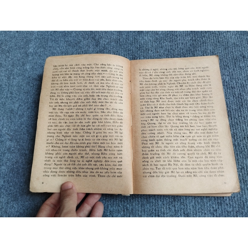 NHỮNG NGƯỜI ĐI TỪ TRONG RỪNG RA - NGUYỄN MINH CHÂU 540671