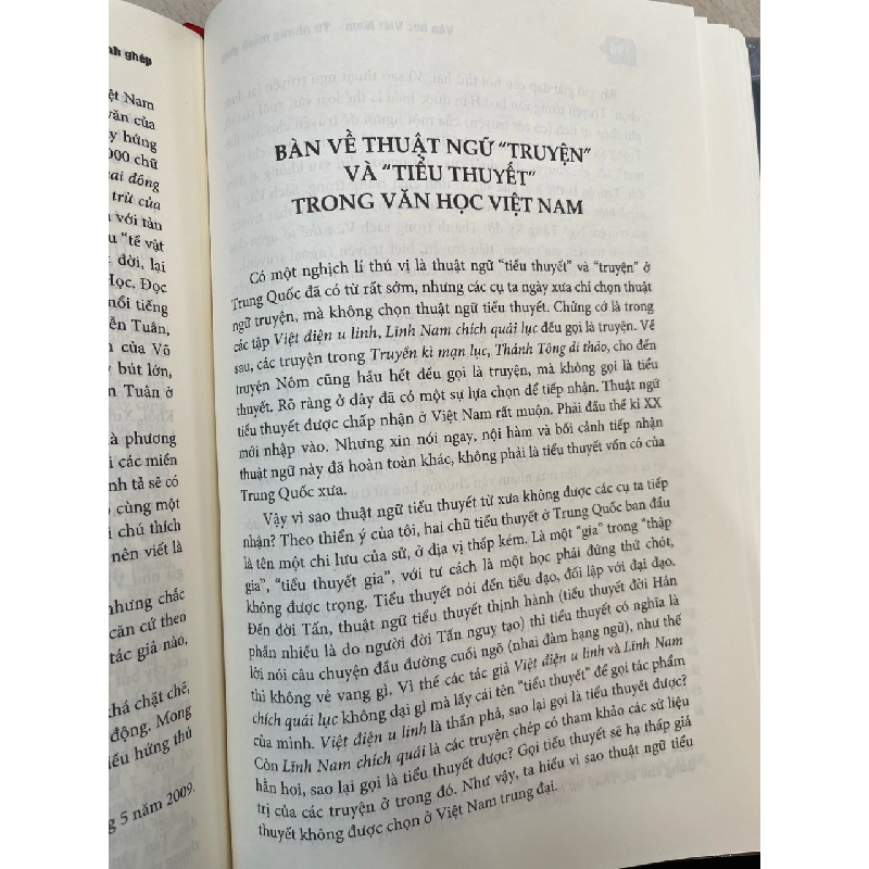 Văn học Việt Nam từ những mảnh ghép - Trần Đình Sử 998289