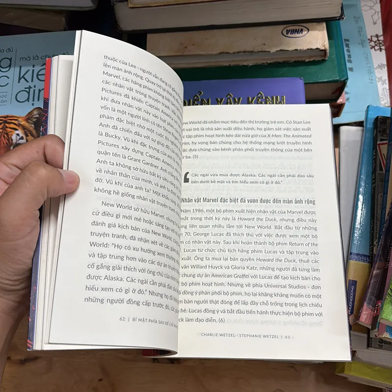 II Sách Kỹ Năng: Bí Mật Phía Sau Đế Chế Marvel Studios - Charlie Wetzel, Stephanie Wetzel 698402