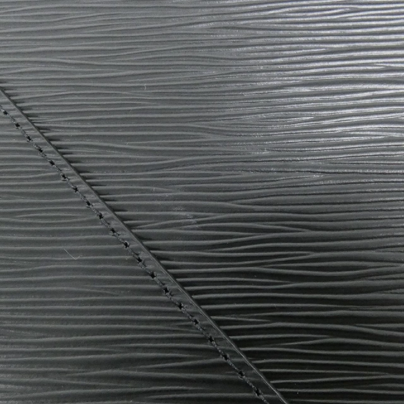 Túi đeo vai Louis Vuitton Epi Twist MM M21113 612897