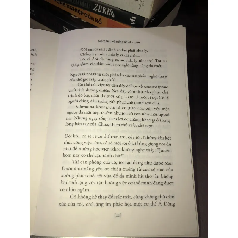 Điềm tĩnh và nồng nhiệt - Lam 1022511