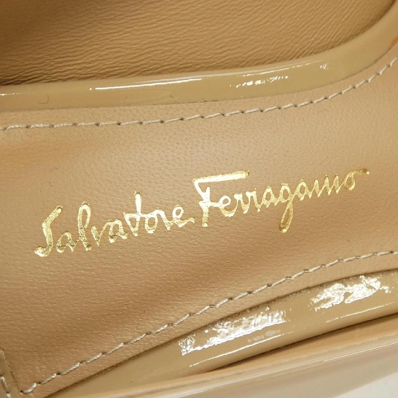 Giày cao gót SALVATORE FERRAGAMO - Hàng hiệu Authentic 829018