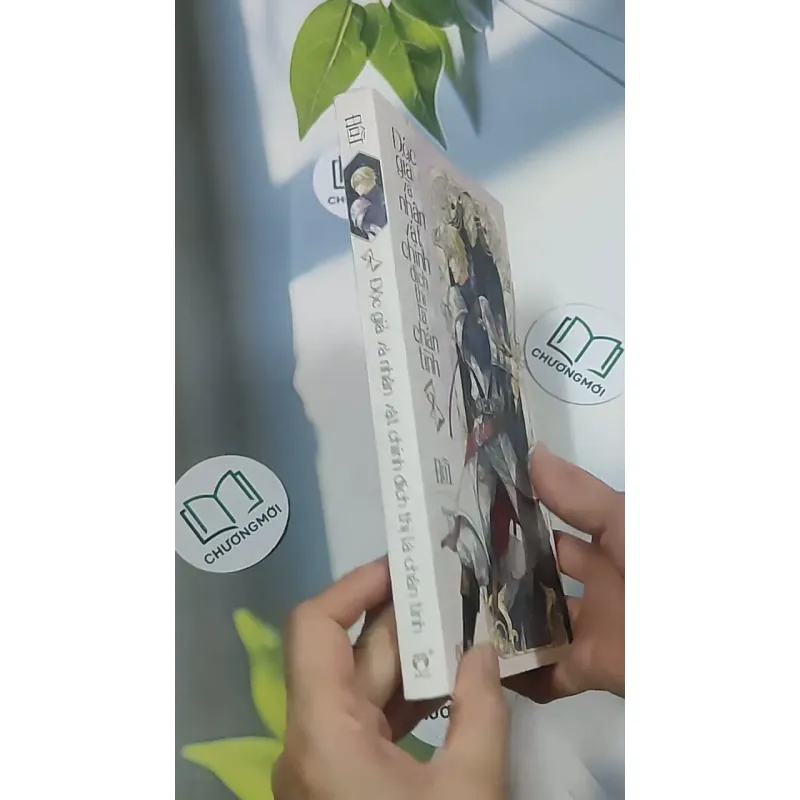 Độc giả và nhân vật chính đích thị là chân tình (Tập 2) - Đồi 694956