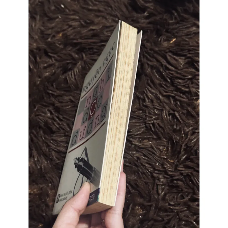 Nghĩ dọc đường 1030792