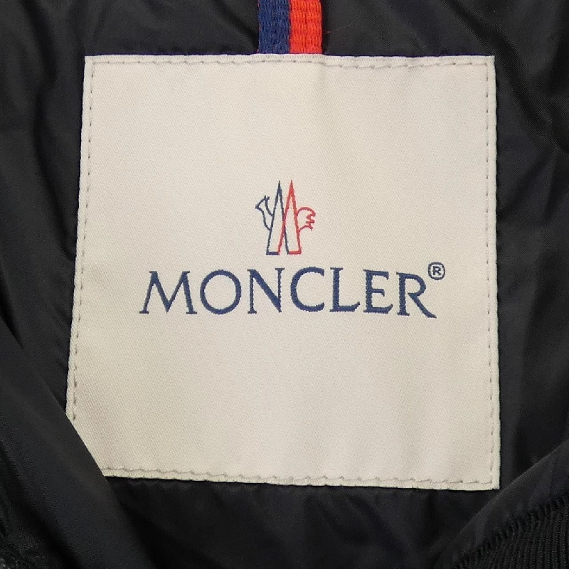 Moncler MONCLER HERMINE Áo khoác lông 629357