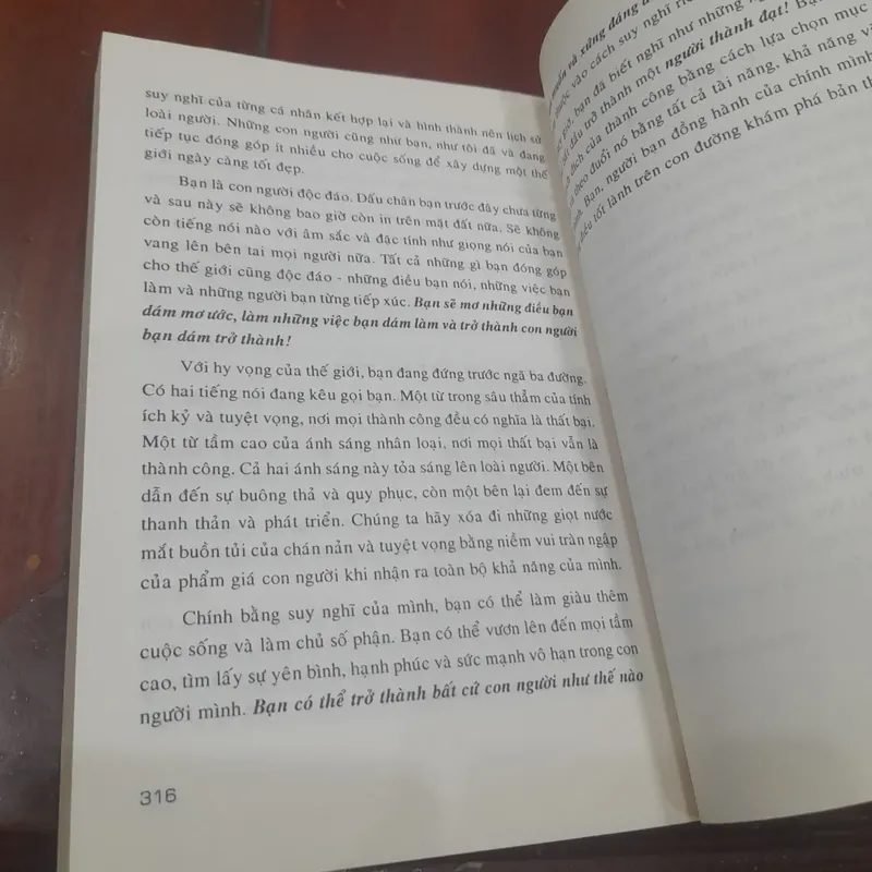 Walter Doyle Staples - HÃY NGHĨ NHƯ NGƯỜI THÀNH ĐẠT 560963